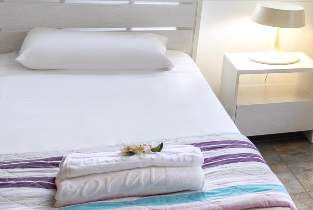 Blue Coral Beach Villas Three Exclusive Villas - Poseidon - Nautilus - Oceanos - And - Baby Coral Bungalow คอรัลเบย์ ภายนอก รูปภาพ