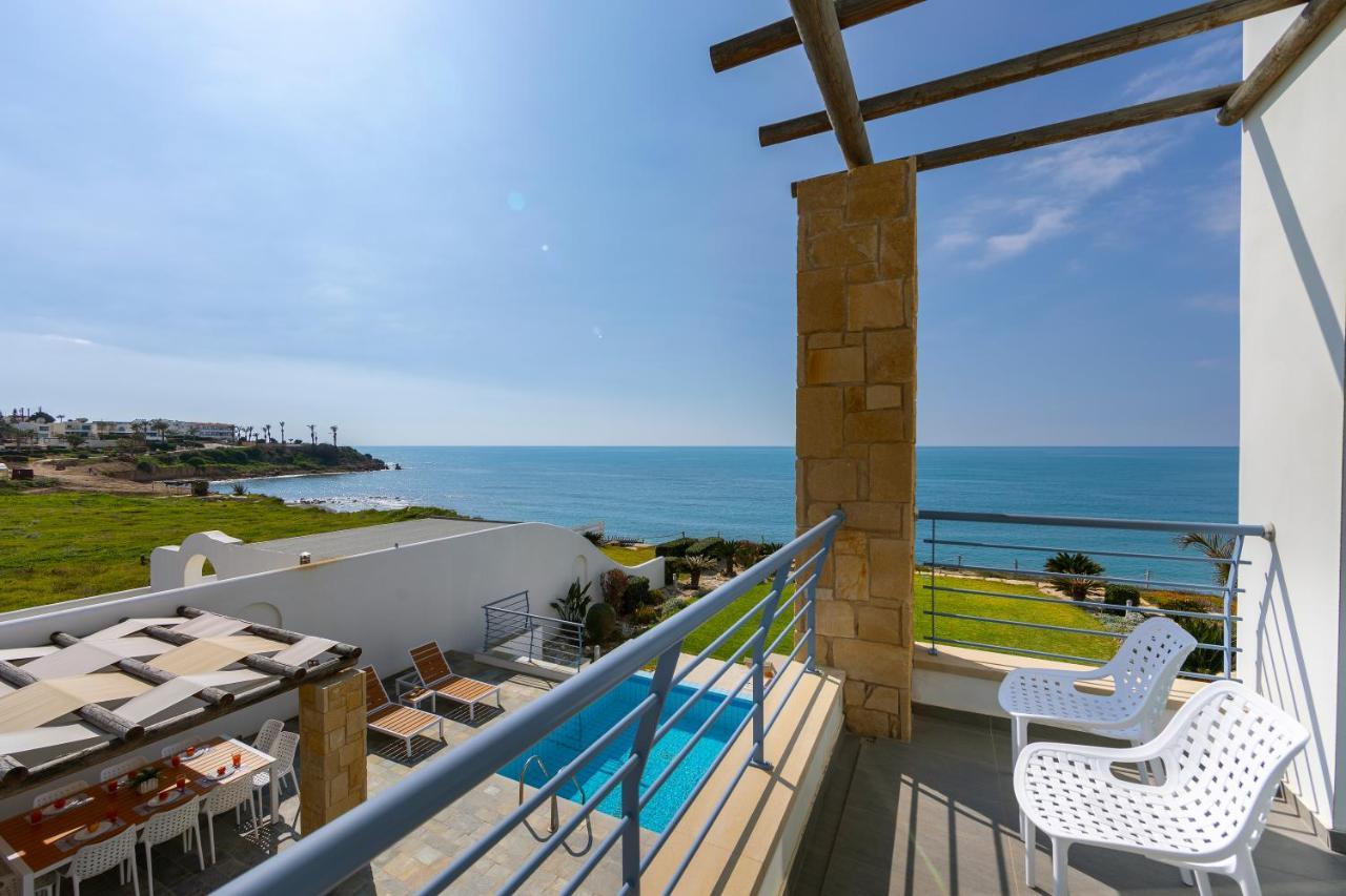 Blue Coral Beach Villas Three Exclusive Villas - Poseidon - Nautilus - Oceanos - And - Baby Coral Bungalow คอรัลเบย์ ภายนอก รูปภาพ