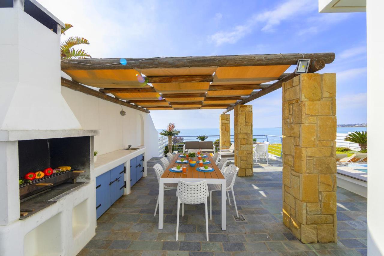 Blue Coral Beach Villas Three Exclusive Villas - Poseidon - Nautilus - Oceanos - And - Baby Coral Bungalow คอรัลเบย์ ภายนอก รูปภาพ